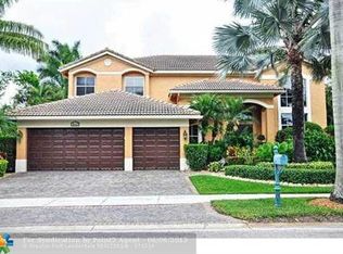 1663 Victoria Pointe Ln, Weston, FL 33327