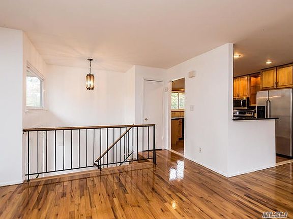 2nd image of 84 Rose Ave