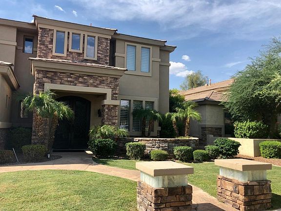 5th image of 364 W Bluebird Dr