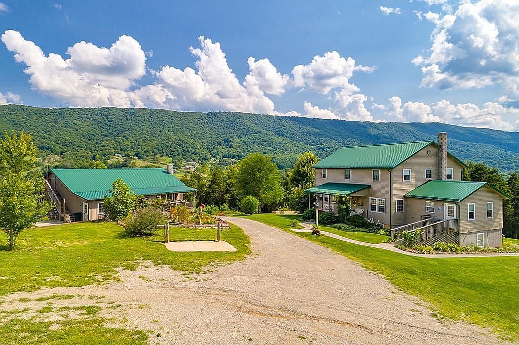 565 Sands Rd Pearisburg Va 24134 Zillow