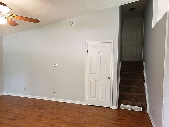 5th image of 805 Westridge South Dr