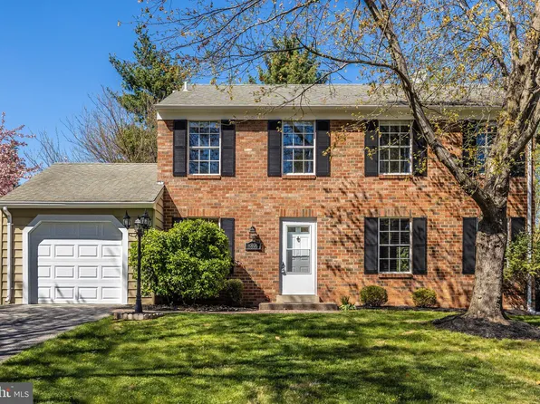 8896 Triumphant Ct, Walkersville, MD 21793