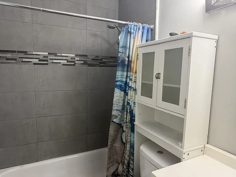 3211 SW 44th St #215 — Photo 6