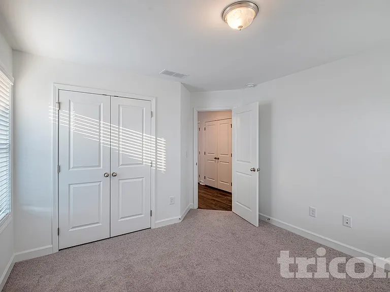 181 E Ridge Way — Photo 11