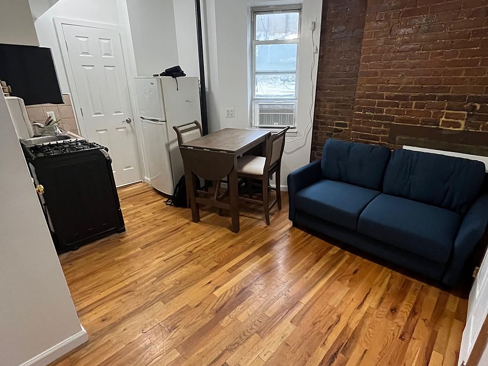 1st image of 521 E 12th St APT 12
