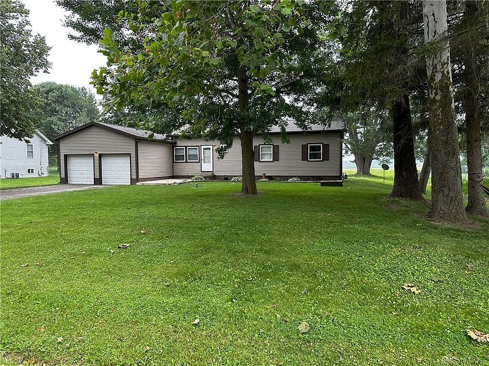 1st image of 3167 Uplands Dr