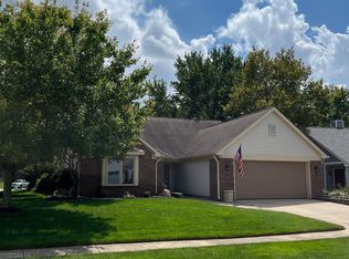 6423 Franklin Ct, Fishers, IN 46038