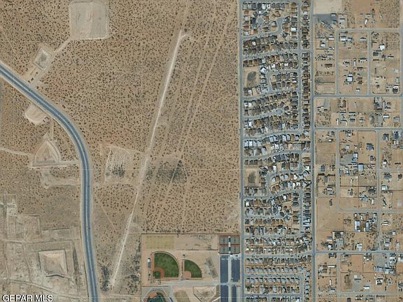 4th image of Vista Del Sol Dr
