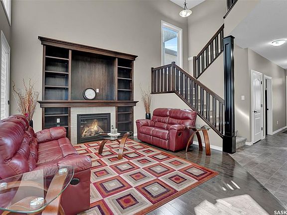 5th image of 3826 GOLDFINCH WAY