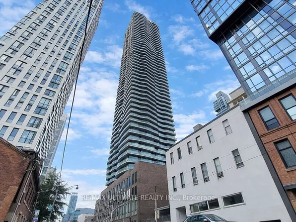 100 Dalhousie St #2604, Toronto, ON M5B 0C7