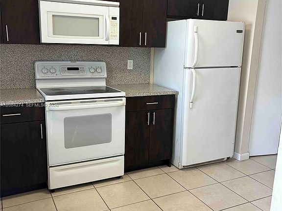 5th image of 2840 Fillmore St APT 7