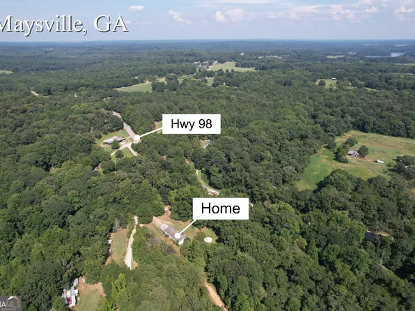 111 Indian Village Dr, Maysville, GA 30558