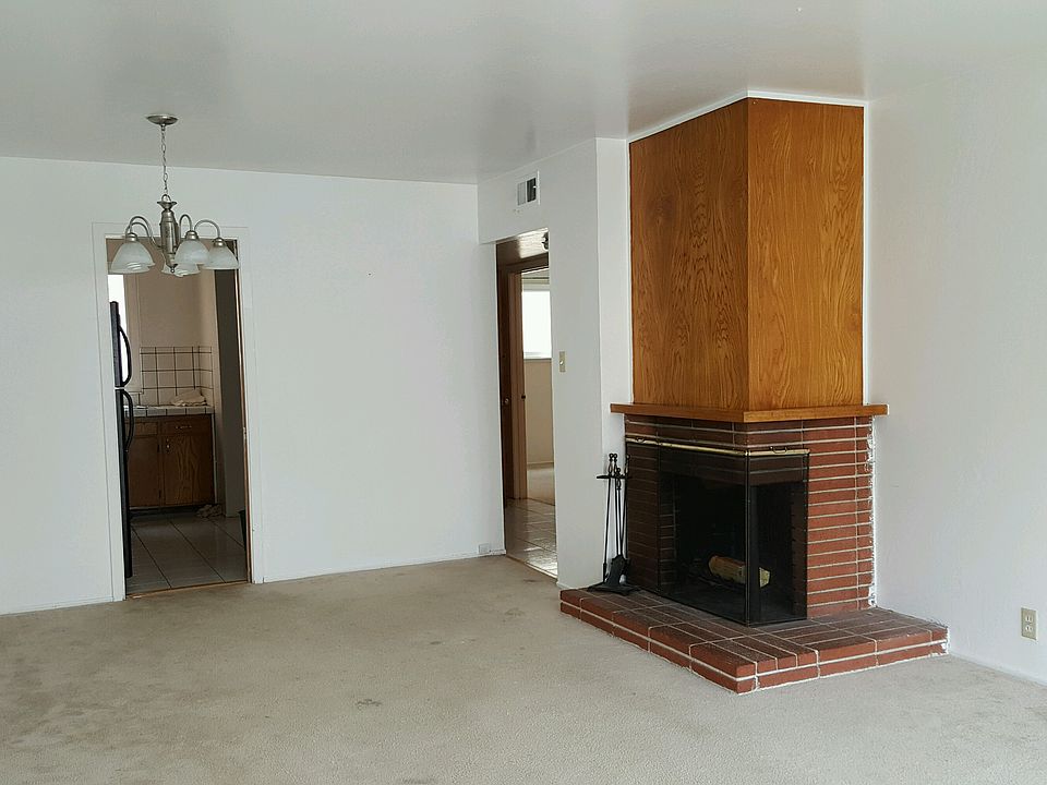 1st image of 1262 12th Ave APT 1