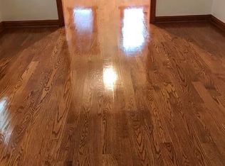 6044 Grove St, Ridgewood, NY 11385