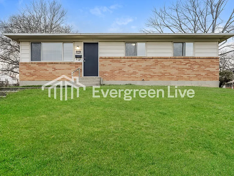11715 Hamlet Rd — Photo 1