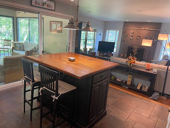 5th image of 3808 Waxwing Ct