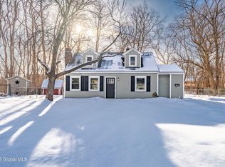 1109 Roberta Rd, Schenectady, NY 12303