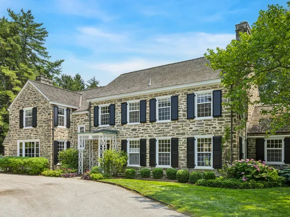 1024 Spring Mill Rd, Villanova, PA 19085