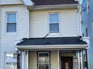 530 Garfield Ave, Jersey City, NJ 07305