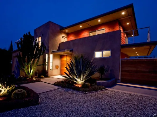 1908 N Alvarado St, Los Angeles, CA 90039