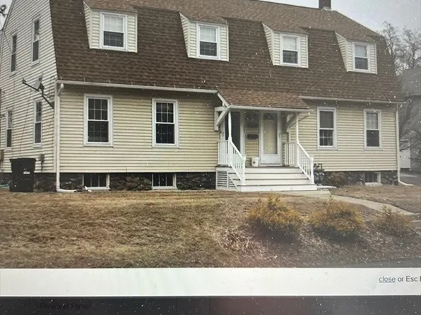 164 W Main St, Millbury, MA 01527