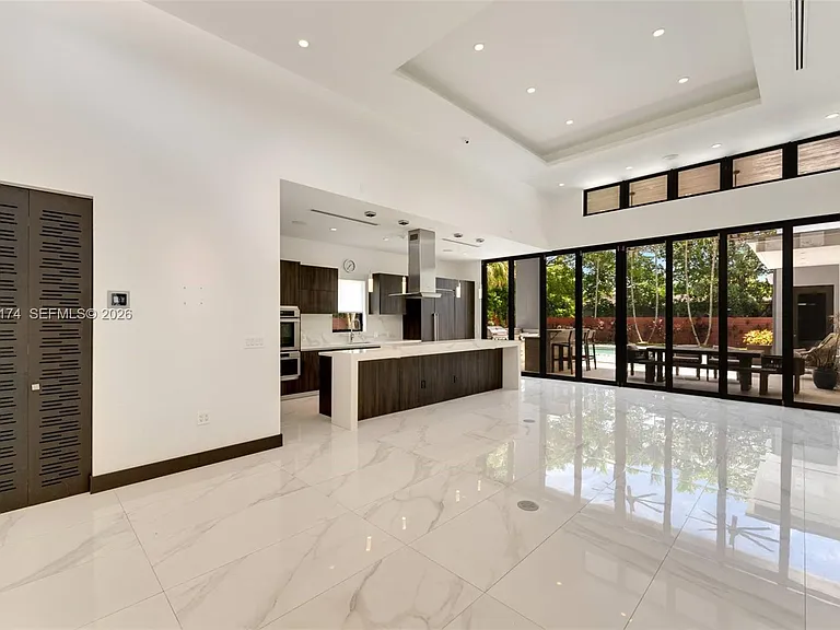 15315 SW 84th Ave — Photo 17