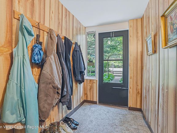 4th image of 180 Malden Avenue