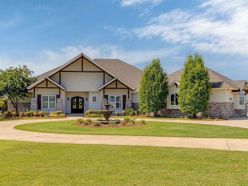 1st image of 499 Lonewa Ln