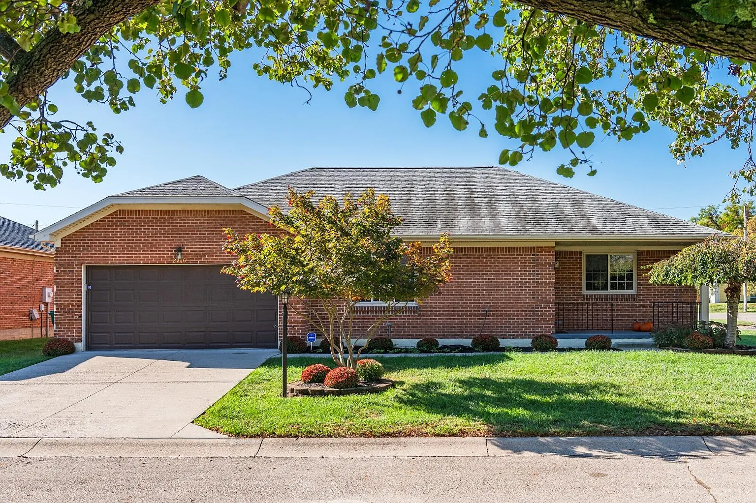 2046 Brandy Mill Ln photo 1