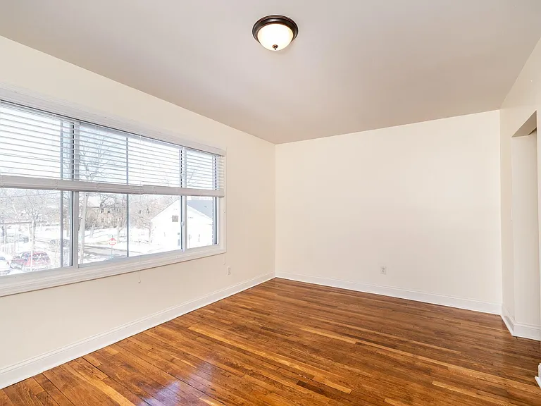 9360 E Forest Ave — Photo 8