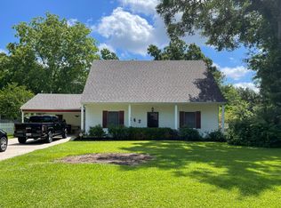 142 Petitjean Rd, Lafayette, LA 70503