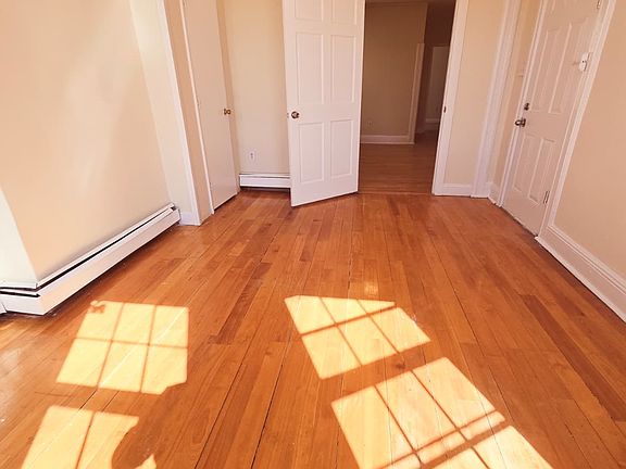 5th image of 132 Stegman St #1B