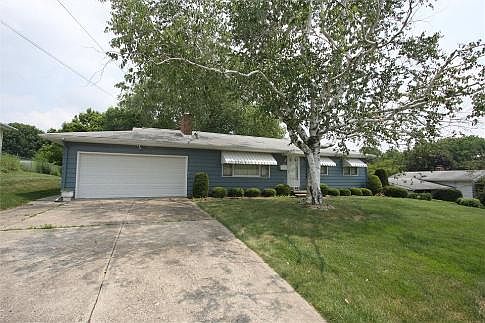 5th image of 4 Miller Ave