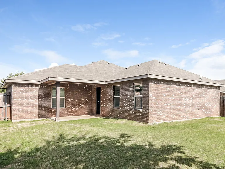 7645 Hollow Point Dr — Photo 16