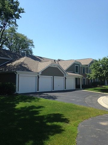 1st image of 392 Thornhill Ct APT B2