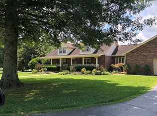 267 Williams Ck Rd, Oneida, TN 37841