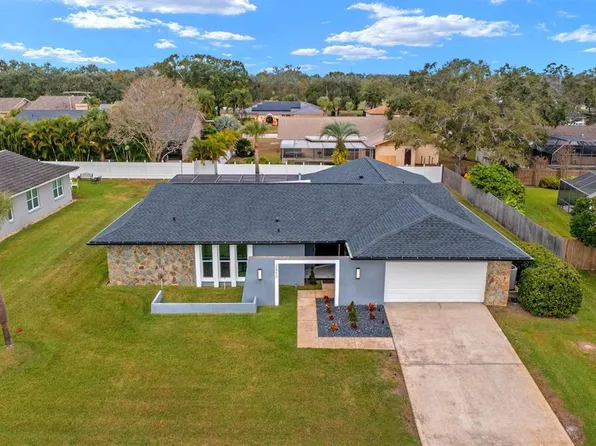 2850 Landover Dr, Clearwater, FL 33761