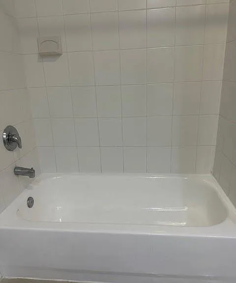 4216 Leo Ln #5G — Photo 31