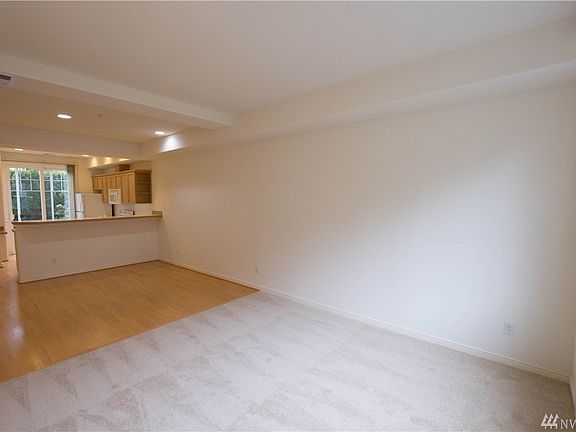 5th image of 4124 248th Ct SE