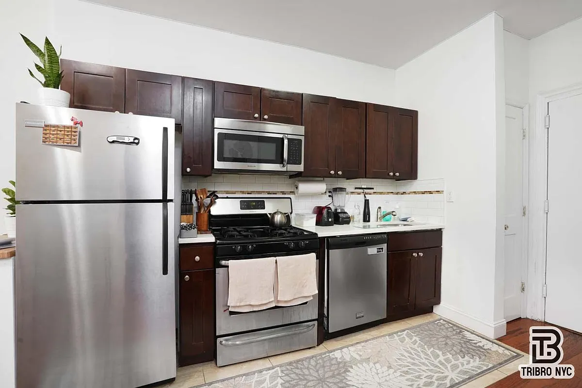 Building Photo - 448 Saint Nicholas Ave #2C
