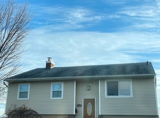108 E 1st St, Freeport, NY 11520