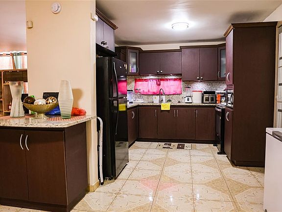 4th image of 836 Carr Km 4.070 Inlt