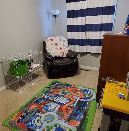 4th image of 113 Hardisty Ave #22