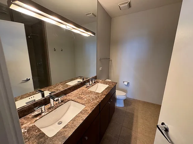 700 N Larrabee St #1902 — Photo 25
