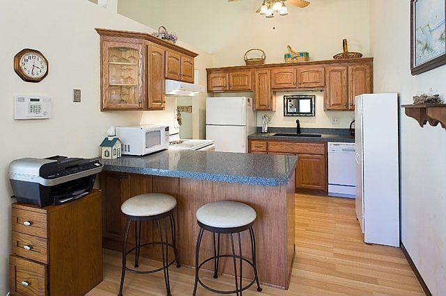 For Sale: 11028 Trail West Road, Bloomington, MN 55437