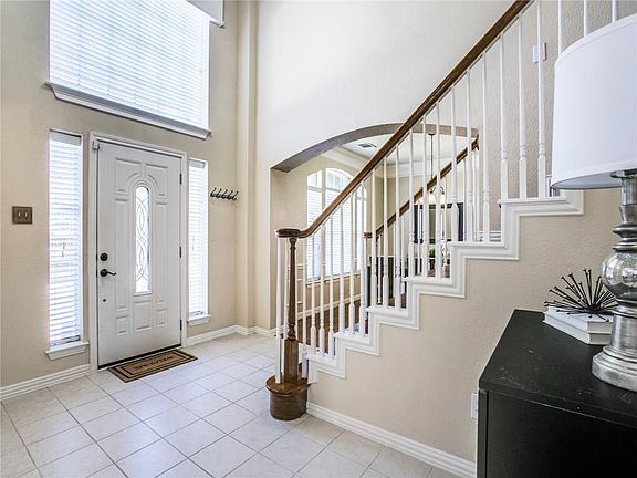 4th image of 8704 Pocono Dr