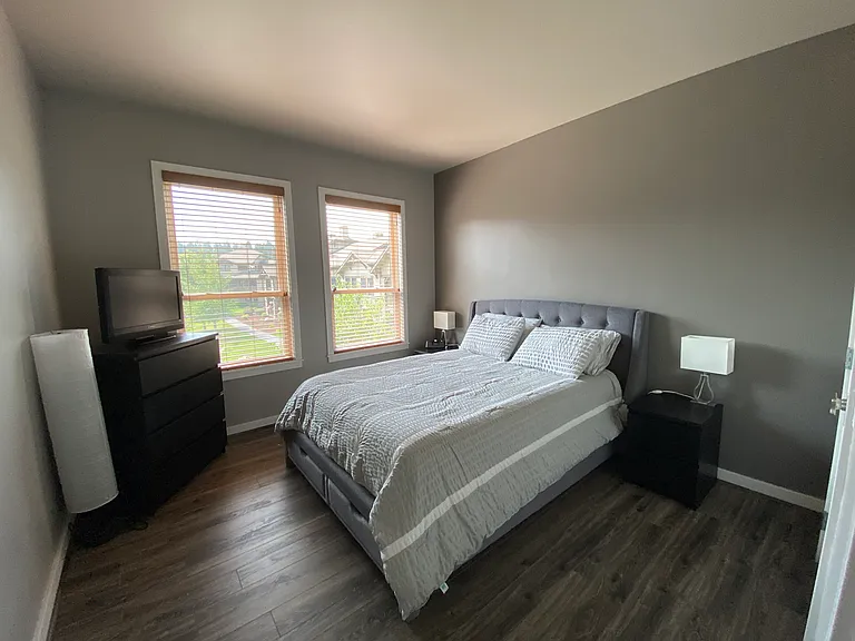 6005 Saint Moritz Dr #B — Photo 12