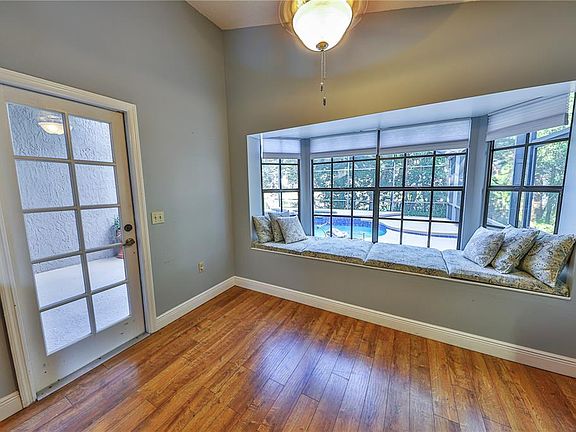 5th image of 2107 Wekiwa Oaks Dr