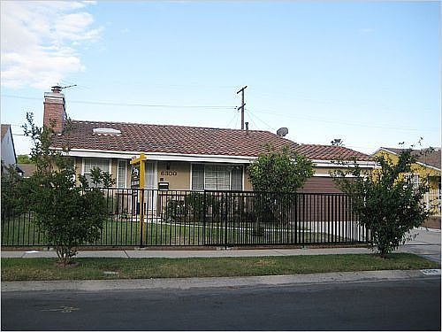 1st image of 6300 Bluebell Ave