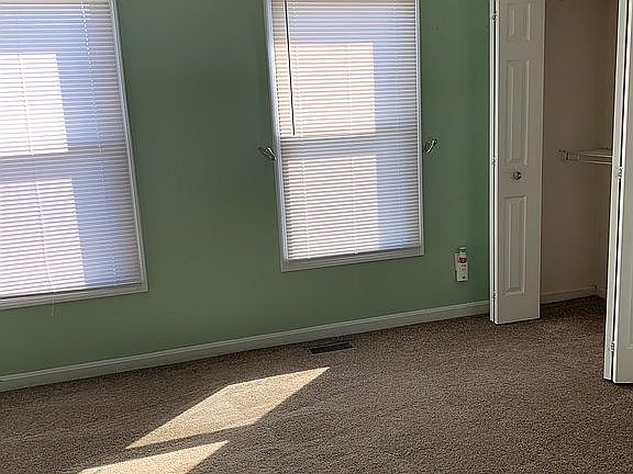 5th image of 10511 Hillary Ct